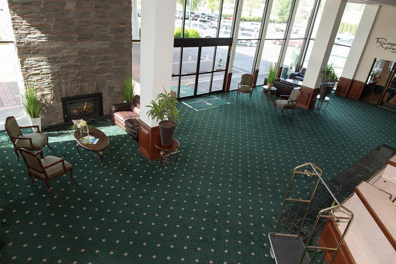 Rogue Regency Inn & Suites Medford Exterior foto